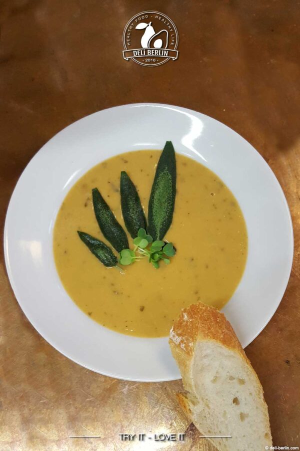 Ribollita ist eine herzhafte und einfach zu kochende Bohnensuppe