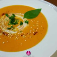 Karottensuppe mit Ingwer und Chili