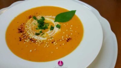 Karottensuppe mit Ingwer und Chili