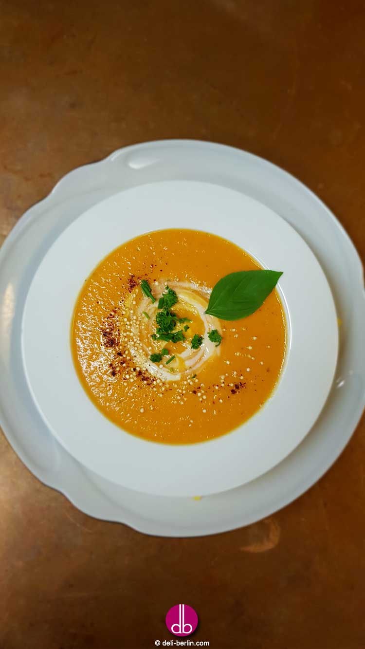 Karottensuppe mit Ingwer und Chili