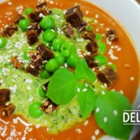 vegane Karottensuppe mit Erbsen-Minz-Topping