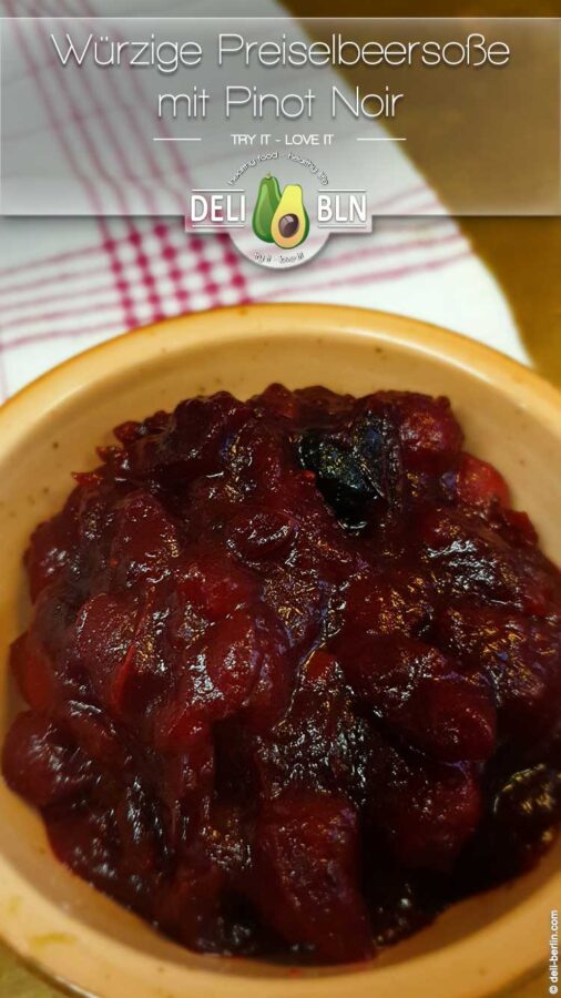 Rezept: Cranberry-Saucee mit Ingwer, Pinot-Noir und Fünf-Gewürze-Pulver