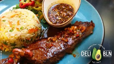 Angus-Steak vom Grill mit Tamarinden-Sauce