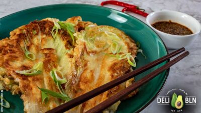 Koreanische Kohlpfannkuchen Baechujeon 배추전