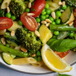 Pasta Primavera mit extra Gemüse