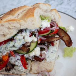 Der Bratwurst-Döner: Eine aufregende Fusion deutscher und türkischer Aromen
