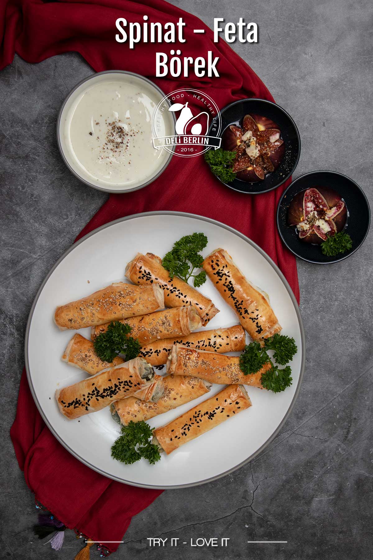 Köstliche Spinat-Feta-Börek: Knuspriges Fingerfood zum Genießen