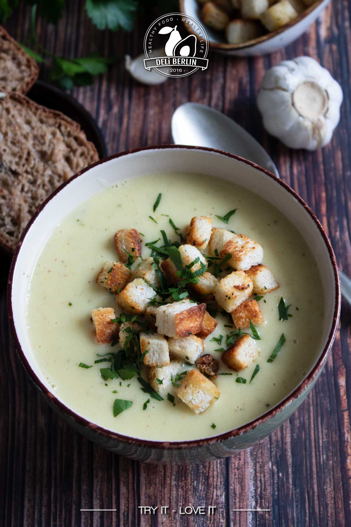 Cremige Knoblauchsuppe: Ein Fest für die Sinne!